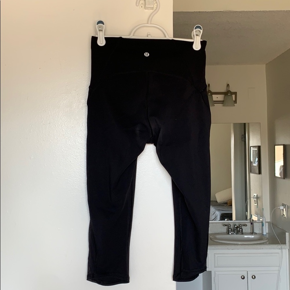 Lululemon cropped leggings